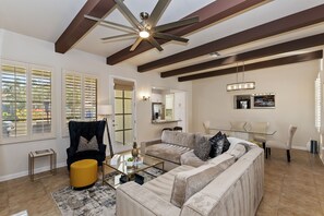 Fireplace, Netflix, Hulu, DVD player