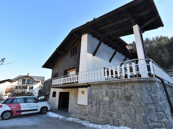 Cielo, Rueda, Coche, Ventana, Propiedad, Edificio, Vehículo, Nieve
