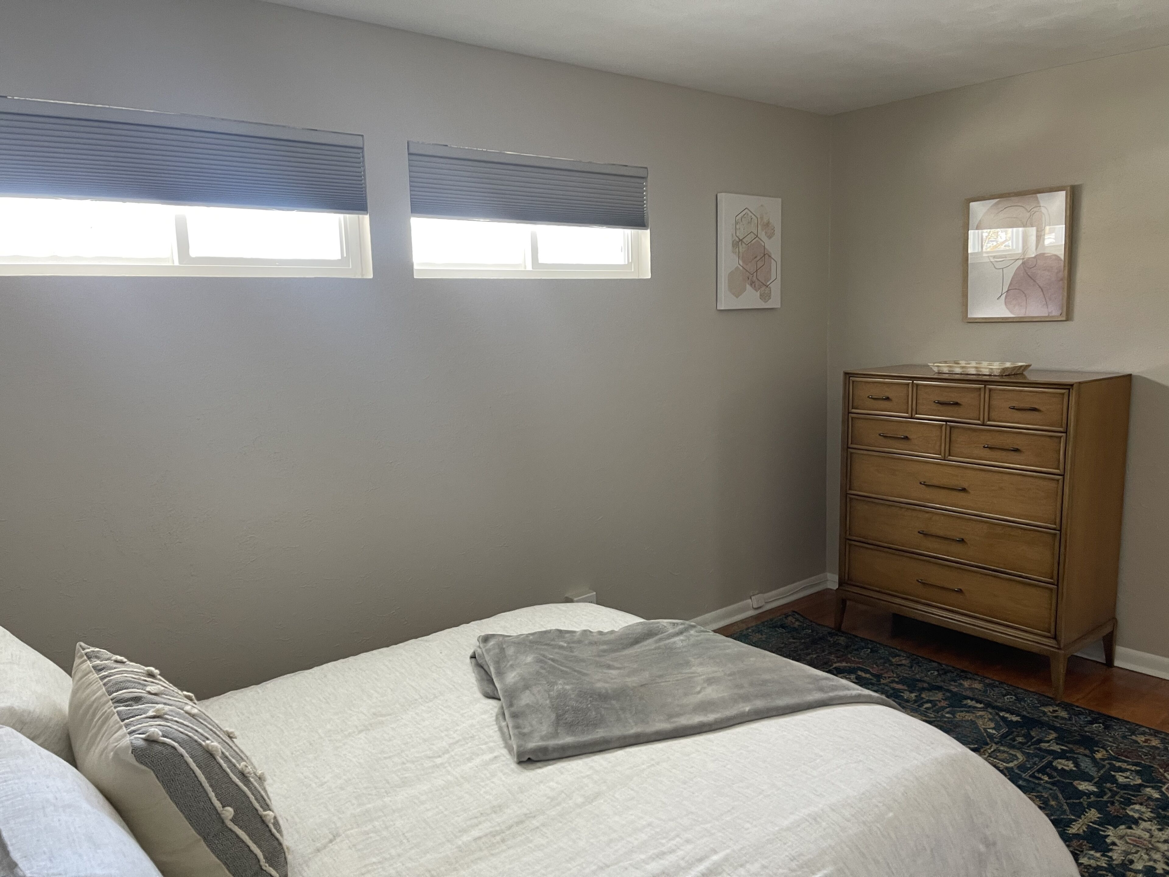 Remodeled Charming Vintage Home in Old Town