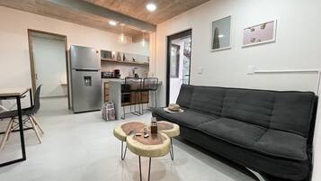 Single Studio Garden View | 1 habitación, escritorio, tabla de planchar con plancha y wifi gratis