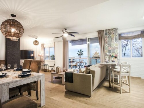 Holidays2Malaga Mendoza with terrace & front Sea view