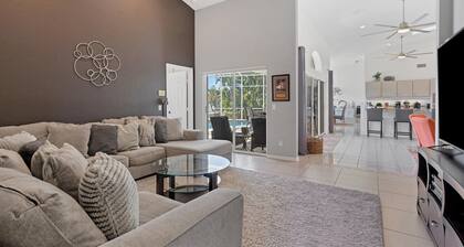 Punta Gorda Isles 3-Bedroom Private Pool Home on Canal with Dock