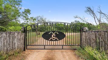 Enceinte de l’hébergement