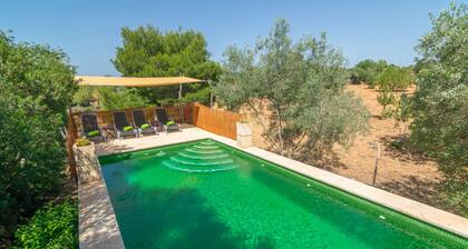 CAS CONILL - Charming country house with private pool in the south of the island. Free wif