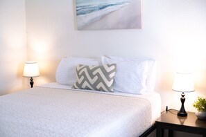 1 bedroom, desk, iron/ironing board, WiFi
