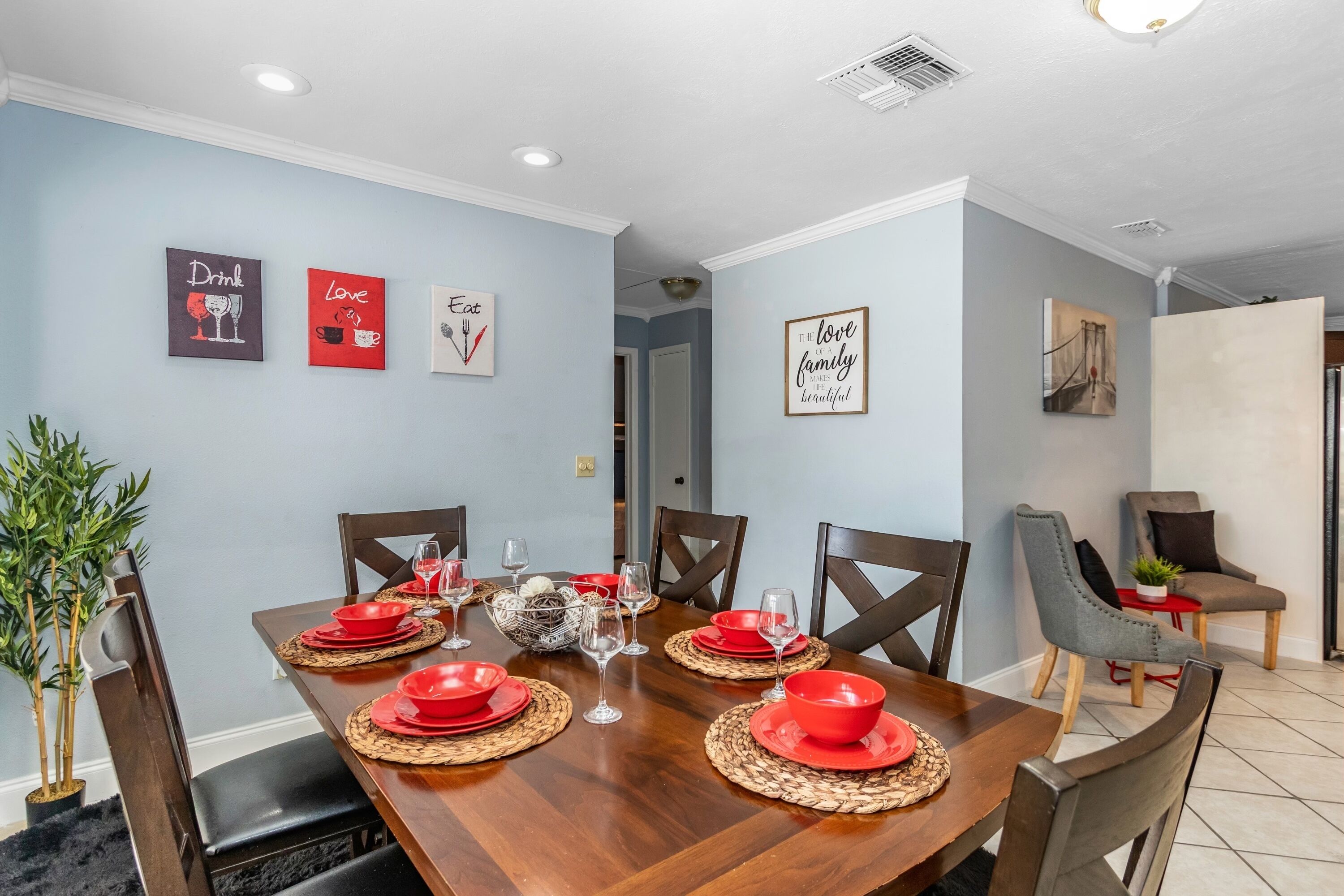 Cozy 3bdr🌟5 min to Busch Garden🌟restaurants 🌟malls