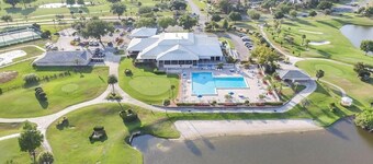 "Orlando Magic at 3608 Vacational Apt: Your Perfect Getaway!"