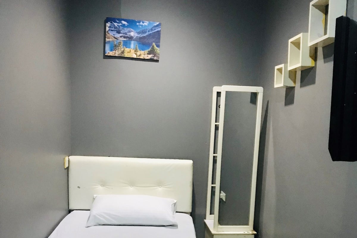 Habitación individual básica | Wifi gratis