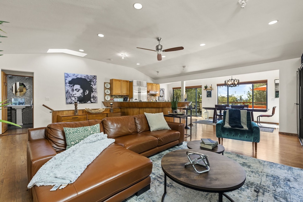 Secluded Luxury home in Montclair Hills