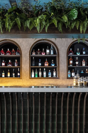 Bar (on property) - Leaf Beachfront Hotel Da Nang (Da Nang)