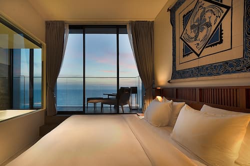 Deluxe Studio with Sea view and Terrace | Desk, laptop workspace, iron/ironing board, free WiFi