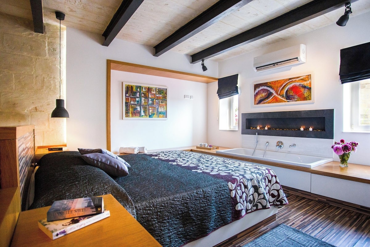 Exclusive Apartment, Garden View