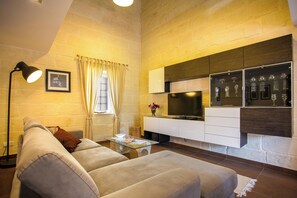 Leilighet – exclusive, hageutsikt | Oppholdsrom | Flatskjerm-TV