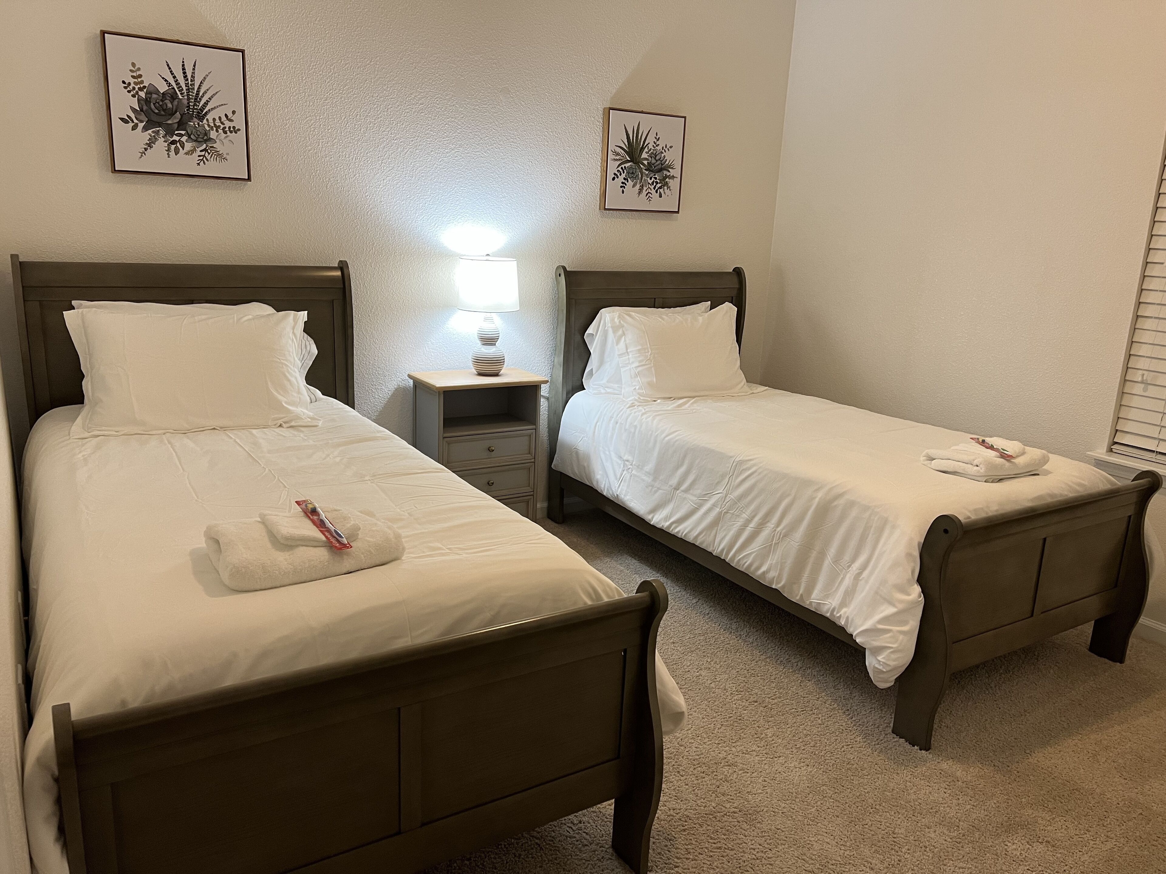 Charming & Cozy 3 bedroom condo 15mn to Jacksonville beaches!