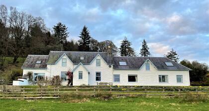 Kenmure Kennels -  a house that sleeps 14 guests  in 8 bedrooms