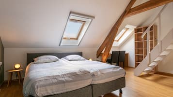 5 bedrooms, internet