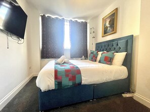 1 soverom, strykejern/-brett, wi-fi og sengetøy