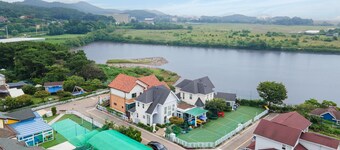 Daebudo Fullhouse Pension