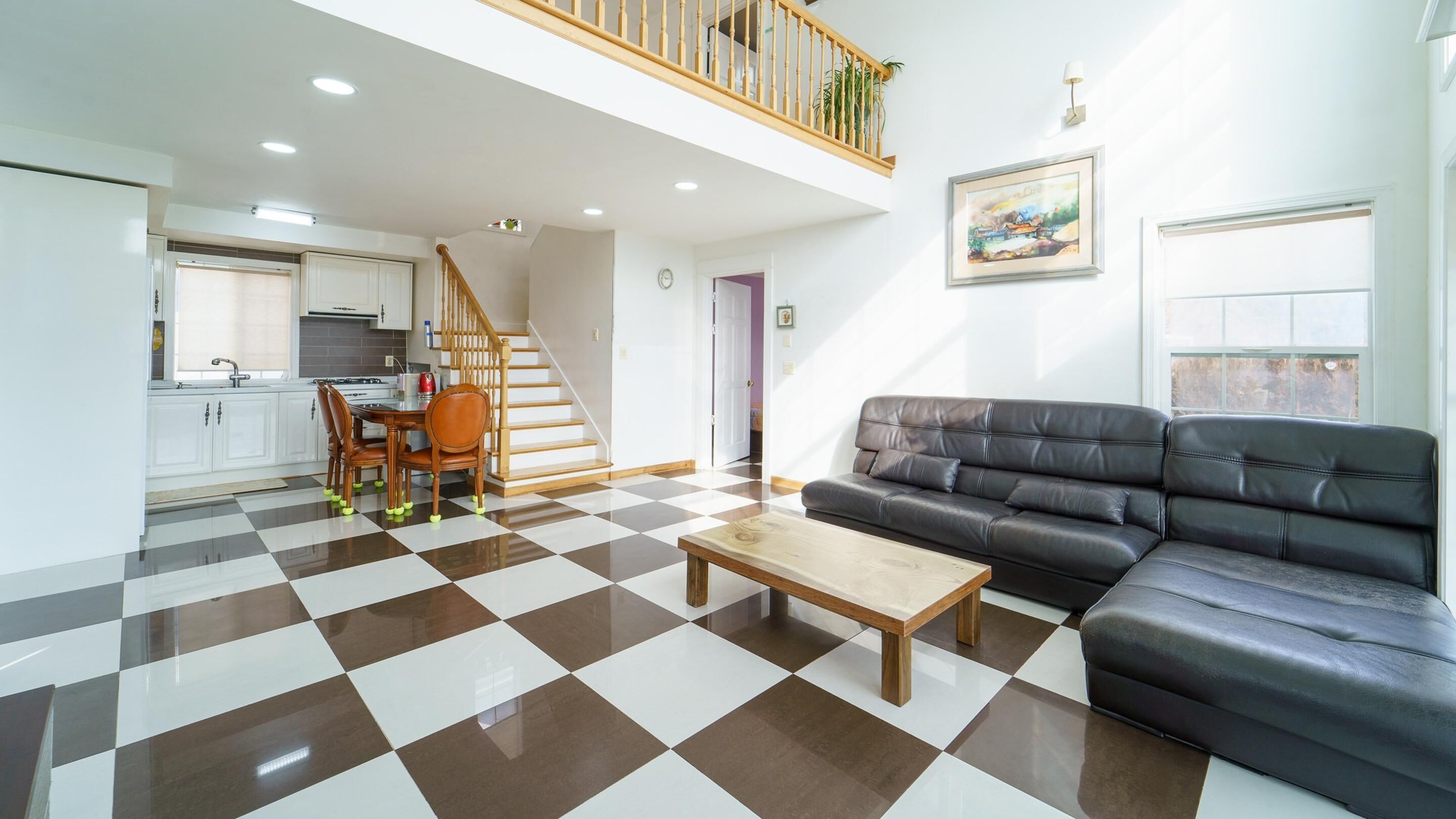 Basic-rum - 3 sovrum (Fullhouse) | 3 sovrum och gratis wi-fi