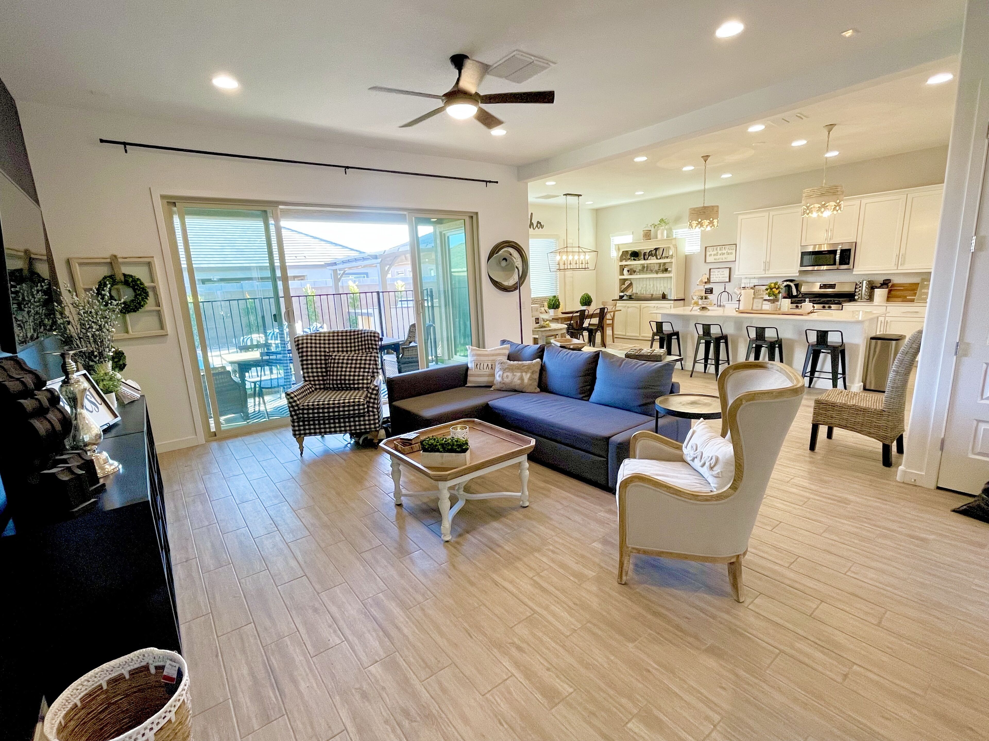 AZ Sunshine Home(25 min to Airport)Resort Backyard~BBQ/POOL~ Spring Training🏟