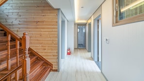 Habitación básica, 4 habitaciones (dokchae) | 4 habitaciones y wifi gratis