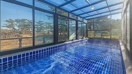 Basic Room, 4 Bedrooms (dokchae) | 4 bedrooms, free WiFi