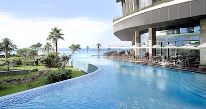 Parnas Hotel Jeju