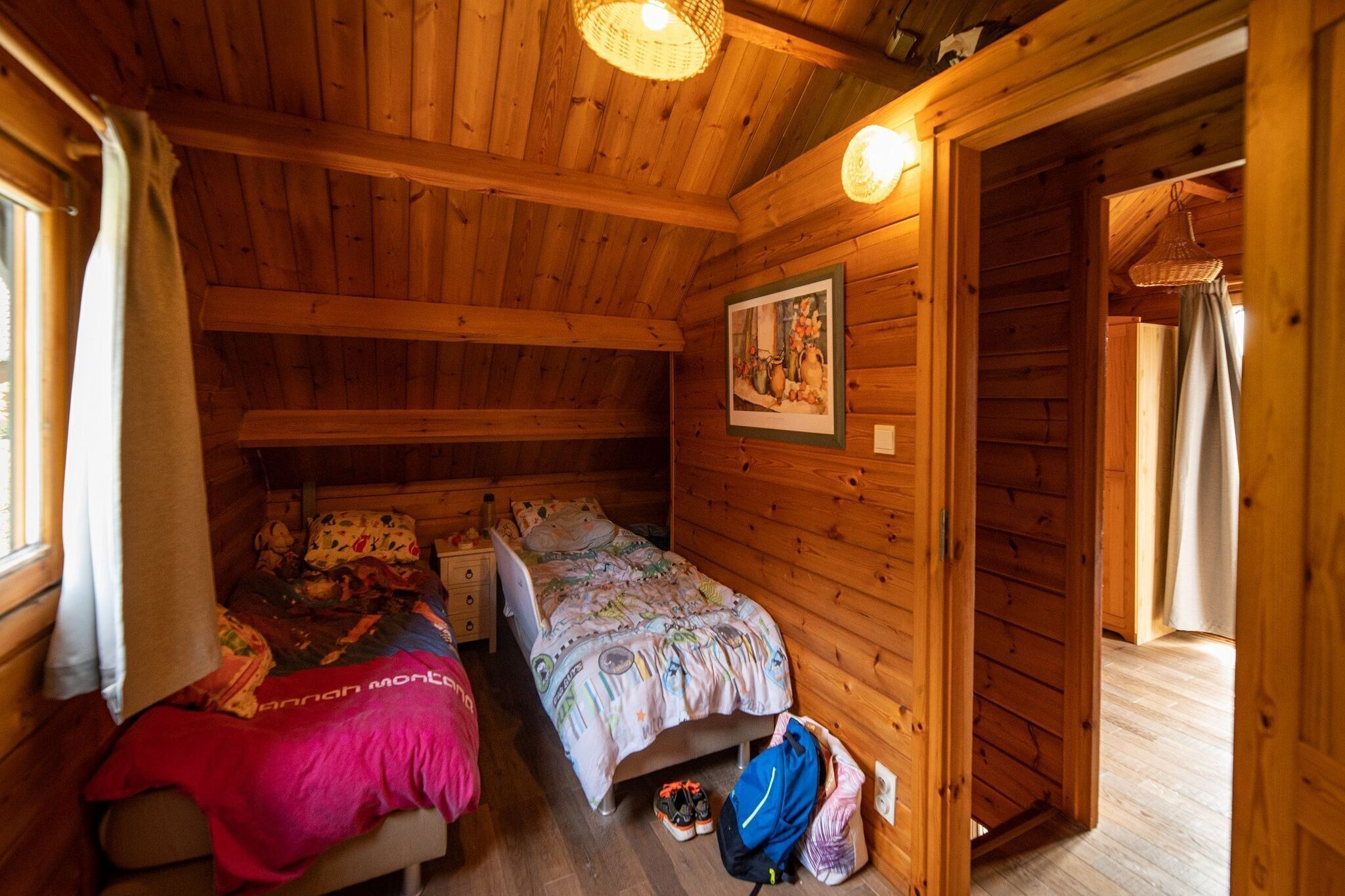 2 bedrooms