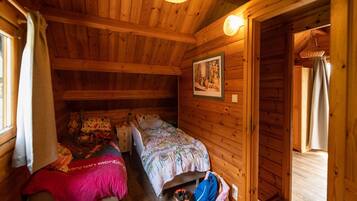 2 bedrooms