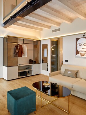 Royal Studio Suite | Premium bedding, down comforters, memory foam beds, minibar - Forte Benedek Wine Relais & SPA - Adults Only (Pastrengo)