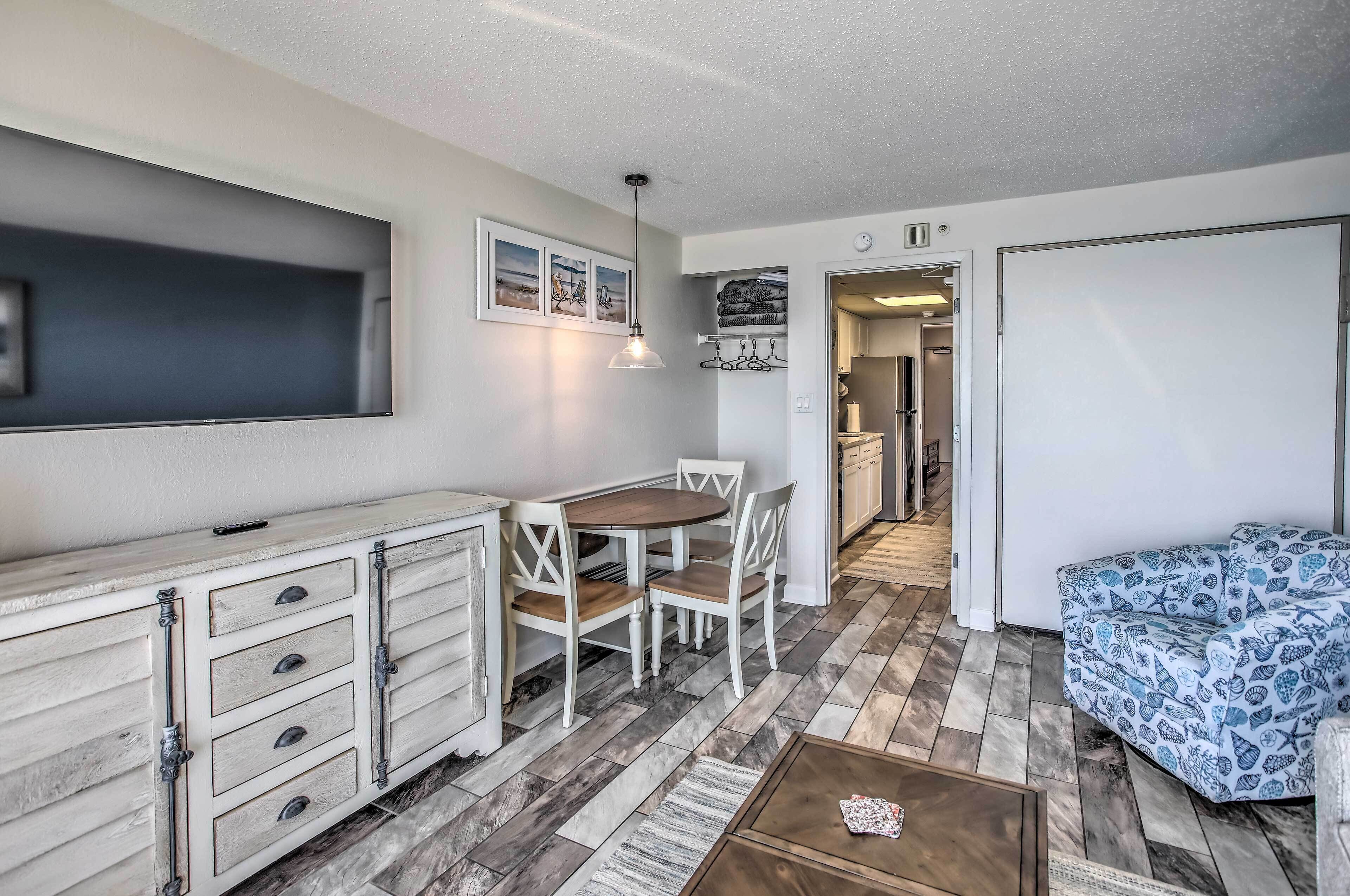 Airy Oceanfront Myrtle Beach Condo w/ Balcony