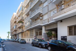 Exterior - Apartment "Nav 4C 4pC" with Sea View & Terrace (Torrevieja)