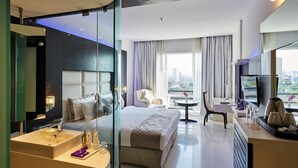 View from property - Eskay Resorts by muza (Mumbai)