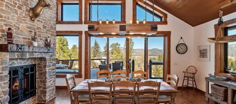 LUXURY 5 Bedroom w/ 2 Master Suites! Multiple Levels of Sprawling Decks w/ Beautiful Lake Views! Game Room + Theater Room + HOT TUB! Gourmet Kitchen & Bar! Pet Friendly🐾! Walking Distance to Big Bear Village - Restaurants - Shopping & Entertainment!