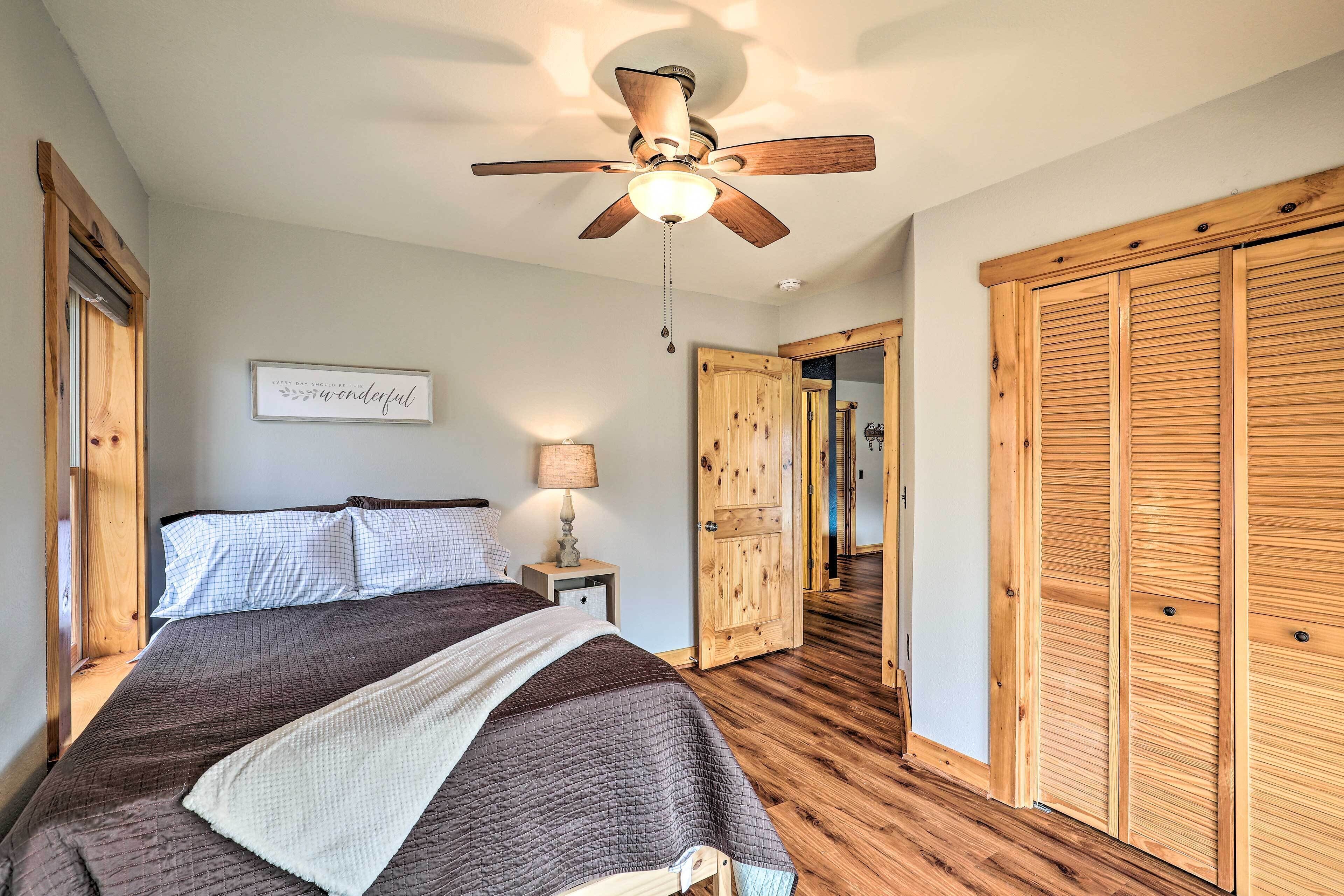 Rustic Cabin w/ Mountain Views & Private Deck!