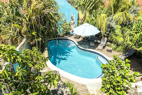 Piscina. Perfect Vibes