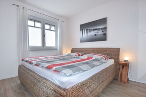 1 Schlafzimmer, Bügeleisen/Bügelbrett, Reisekinderbett, kostenloses WLAN