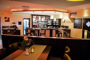 Bar thể thao 