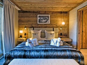 4 bedrooms, free WiFi, bed sheets - Luxury Apartment with Spa Access in Les Allues (Méribel)