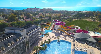 Dream World Palace Hotel