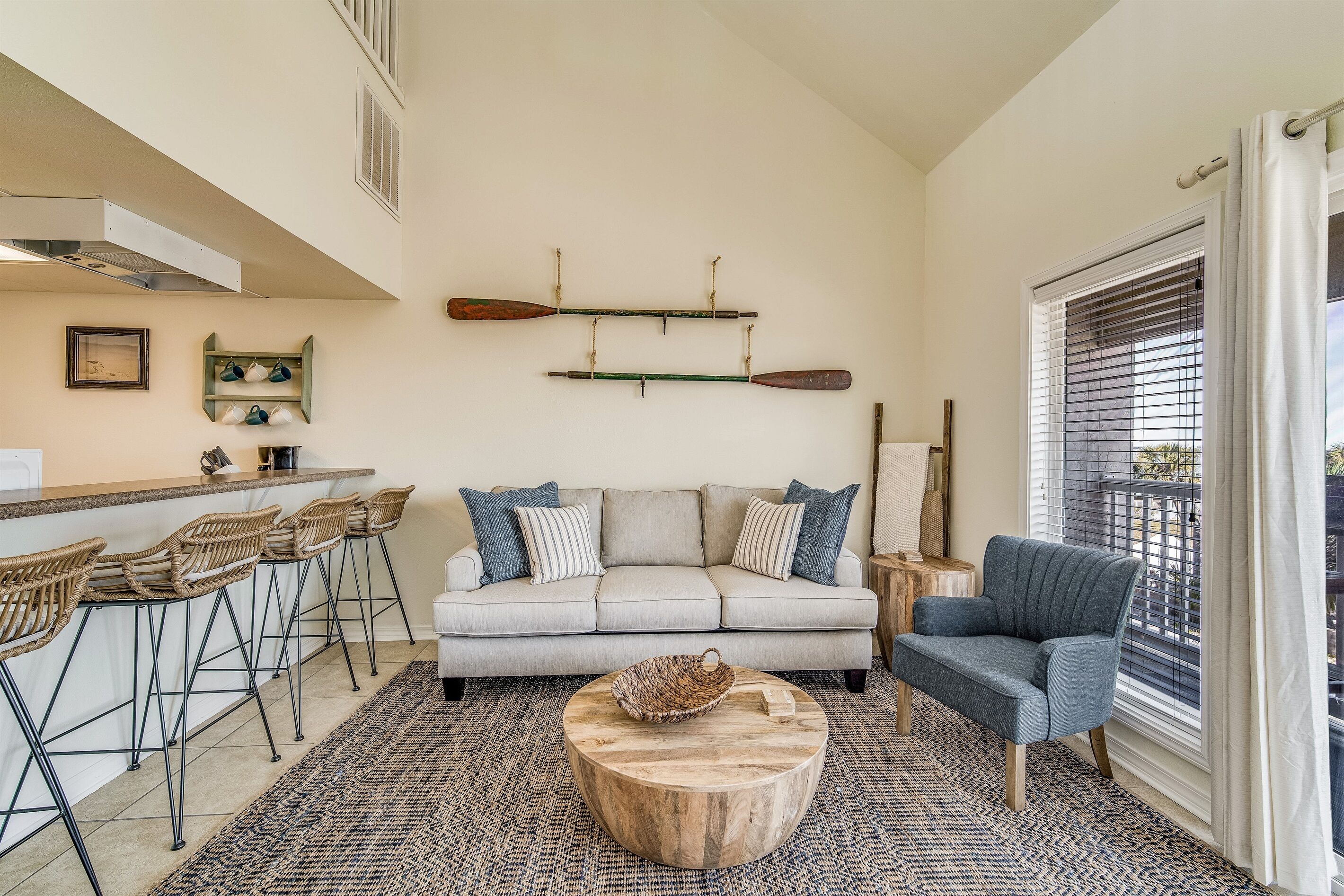 Sand Dollar 206 East! Newly Renovated Bayside Loft