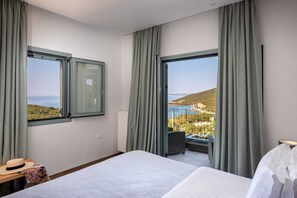 3 soverom, safe på rommet, skrivebord og strykejern/-brett