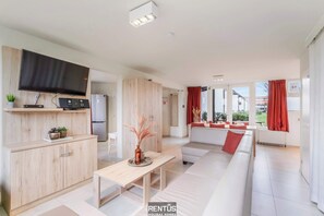 TV, stereo, offices
