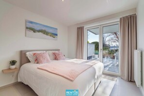 2 chambres, lit parapluie, Wi-Fi, draps fournis