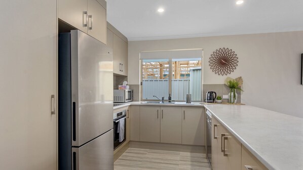 Microwave, oven, stovetop, dishwasher