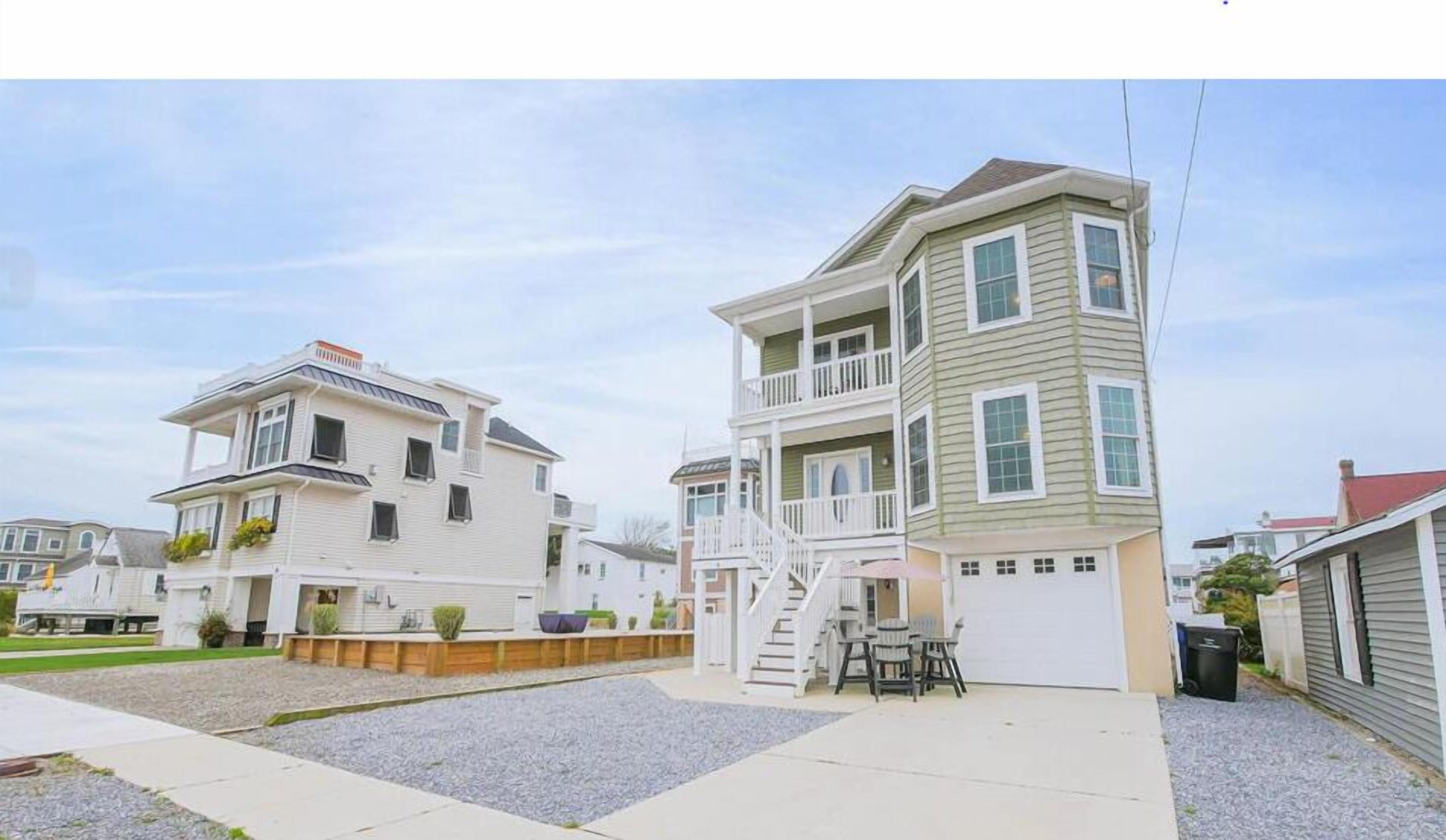 Strathmere is the Place to Be. Single Family Home!