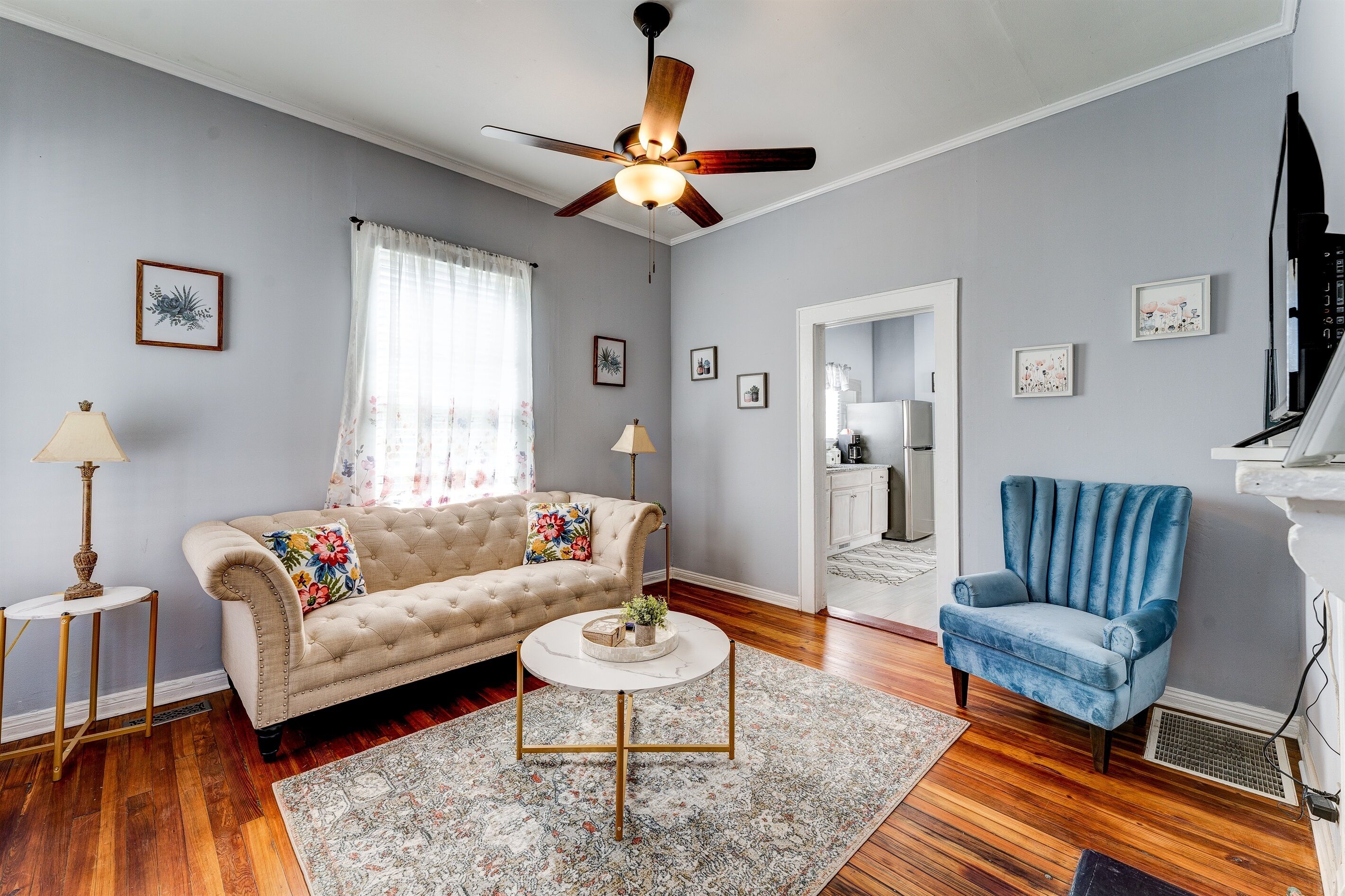 Millie the Mermaid - Renovated Mill house circa 1906 Near Winthrop