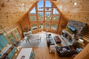 TV, fireplace, DVD player