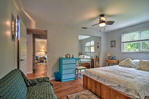 Queen bed