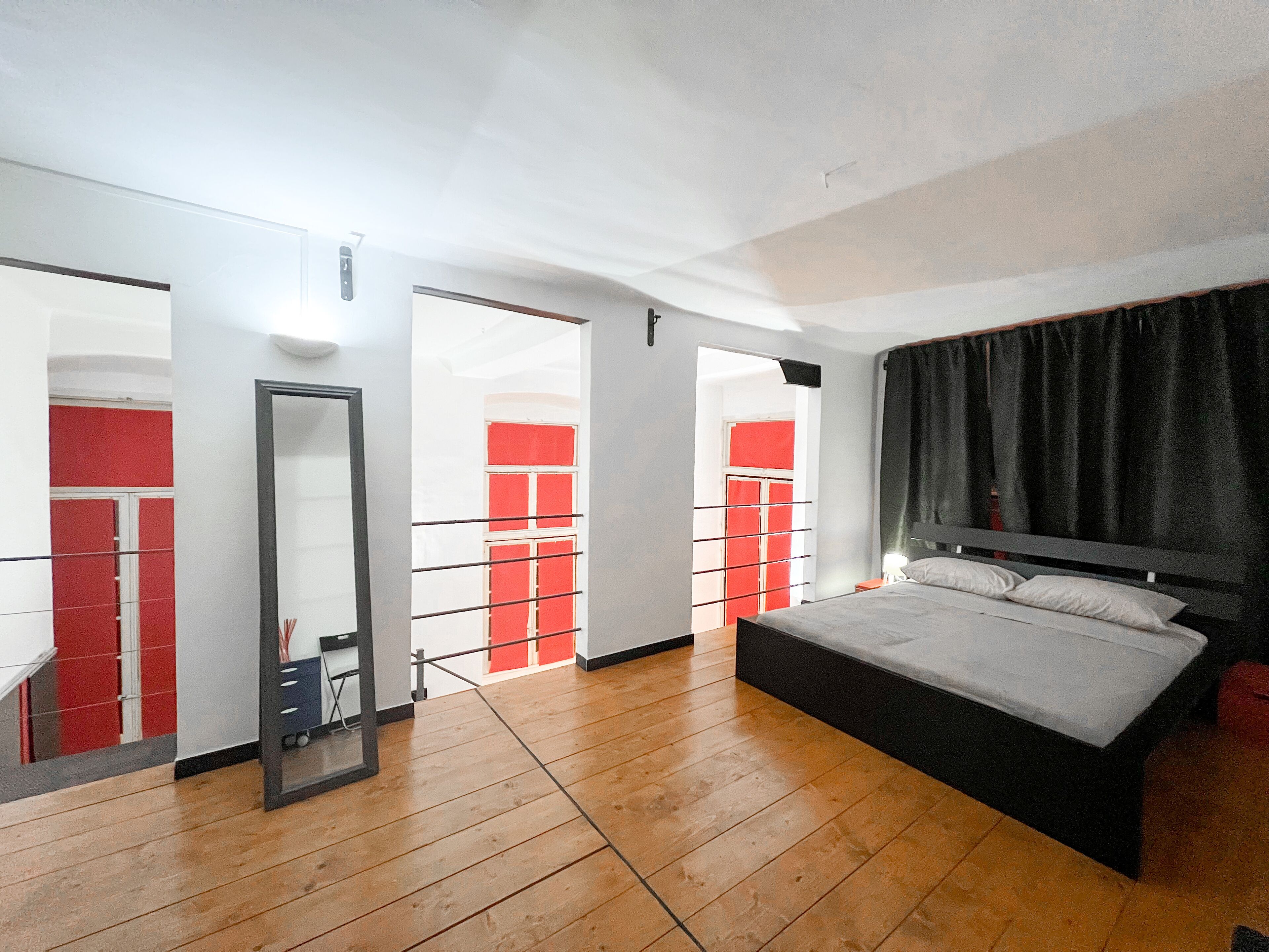 The window of Genoa - A few steps from the Aquarium